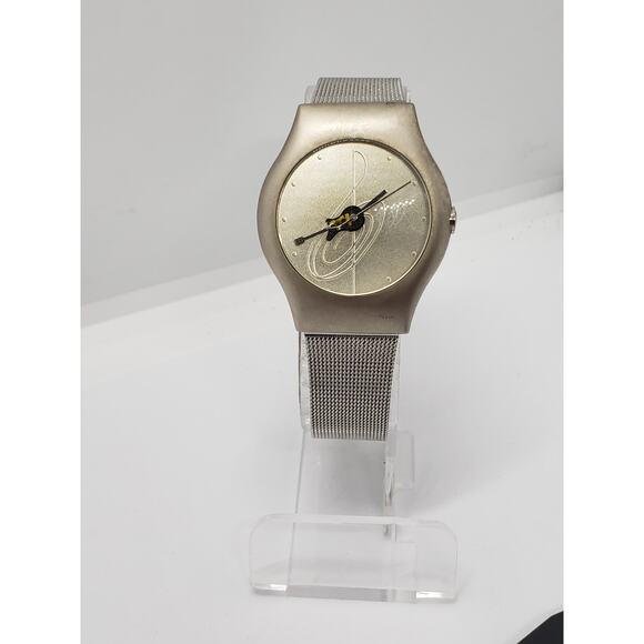 Ael One men\'s watch. Guitar and musical note on watch face. Working watch